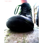 142-365 | Standing Here On Edge  (SHOE) (2007)